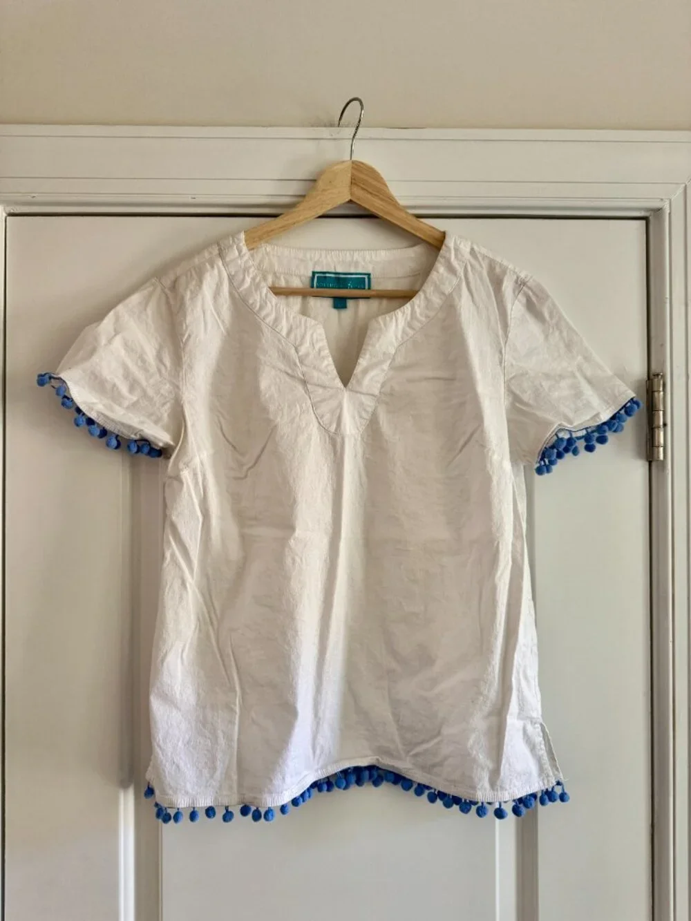 Southern Frock White Blue Pom Pom Trim 100% Cotton Top Size L - Picture 2 of 6